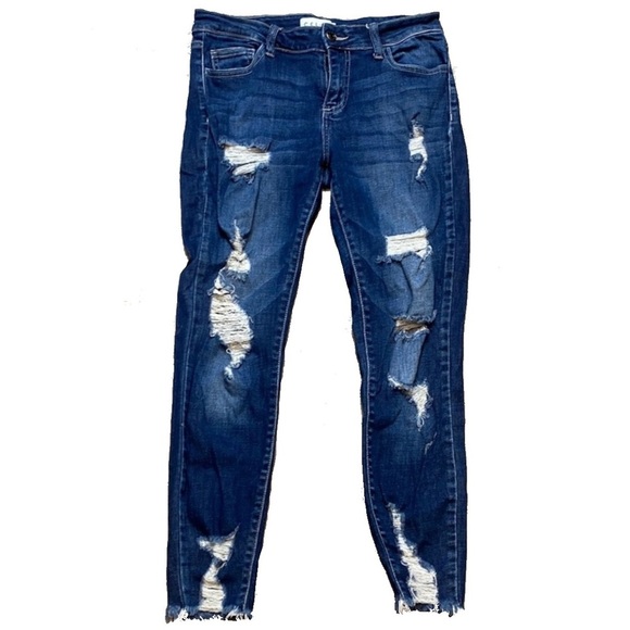 Cello Dark Wash Distressed Blue Jeans Ankle Skinny Jeans  Women’s 5 - 25” Inseam - Picture 1 of 4